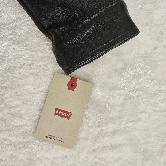 NWT Levi's Faux Leather Tucker Black Jacket Size M Moto Streetwear Retro Utility - Picture 8 of 15